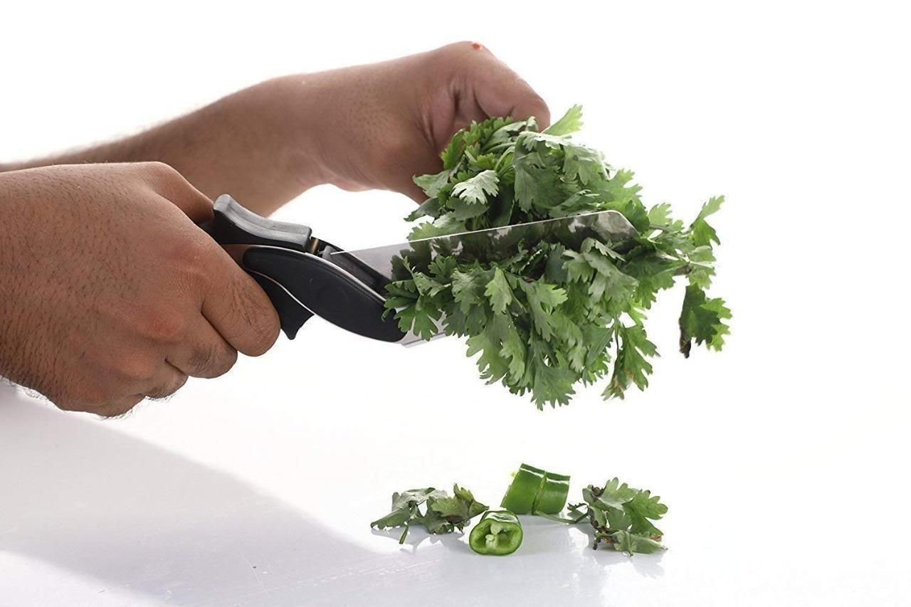 Clever Cutter 2-in-1 Kitchen Knife & Cutting Board Tool