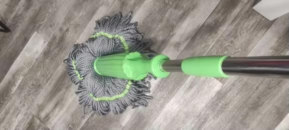 Self-twisting Water Rotating Mop - Catalyst Mart