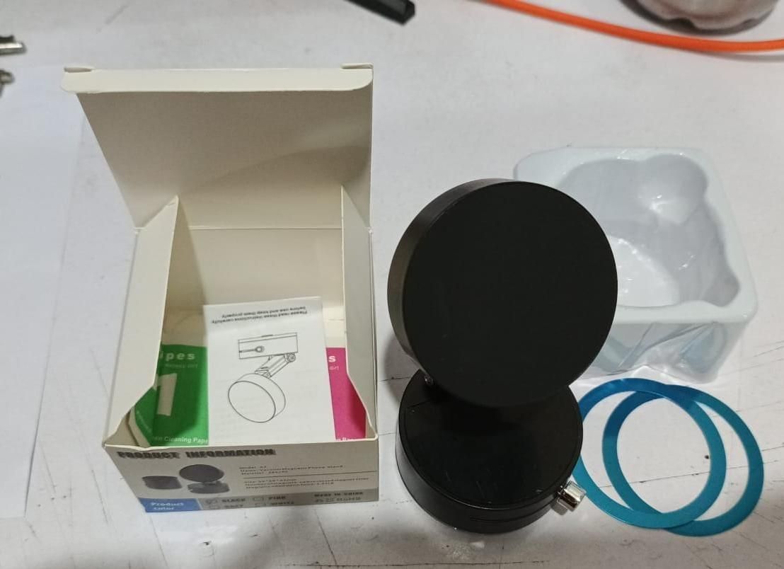 Vacuum Magnetic Suction Phone Holder - Catalyst Mart