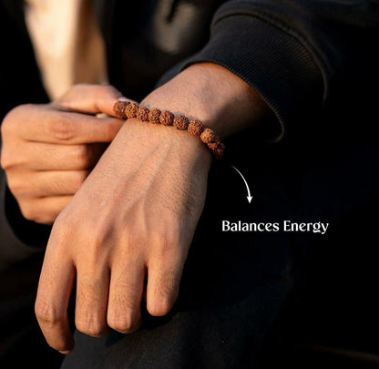 7 Mukhi Rudraksha Bracelet – Attract Prosperity, Peace & Shiv Ji’s Blessings - Catalyst Mart