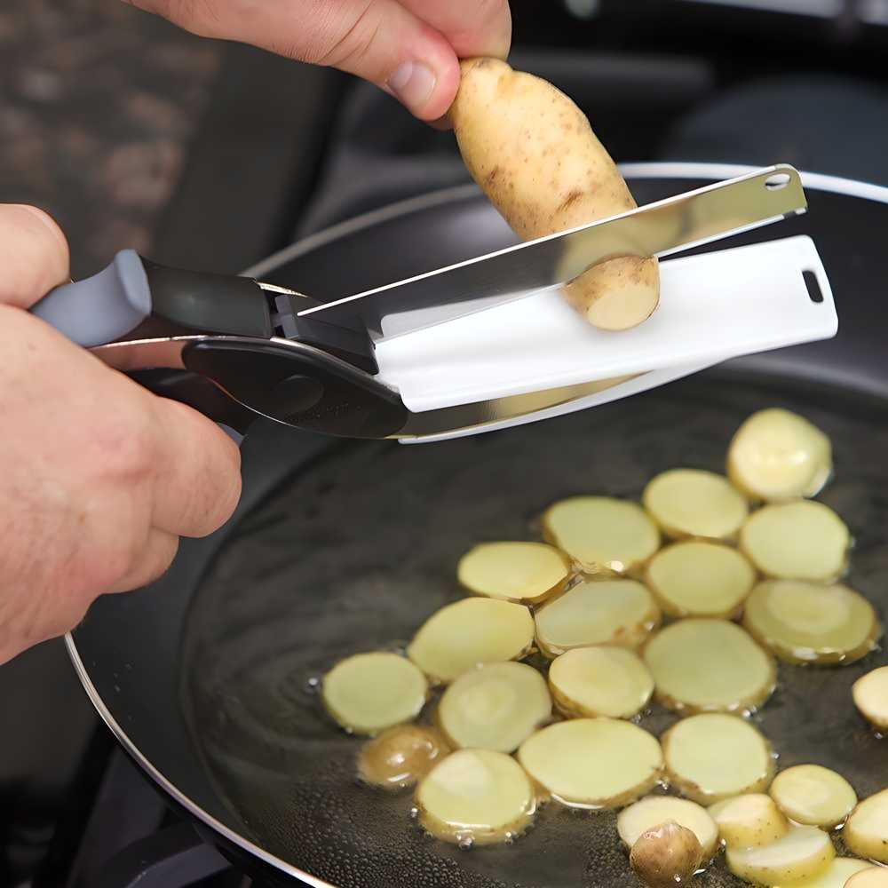 Clever Cutter 2-in-1 Kitchen Knife & Cutting Board Tool